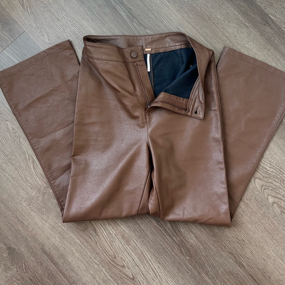 Free People Sasha Kick Crop Vegan Leather Pants - Size 4 - Picture 3 of 7